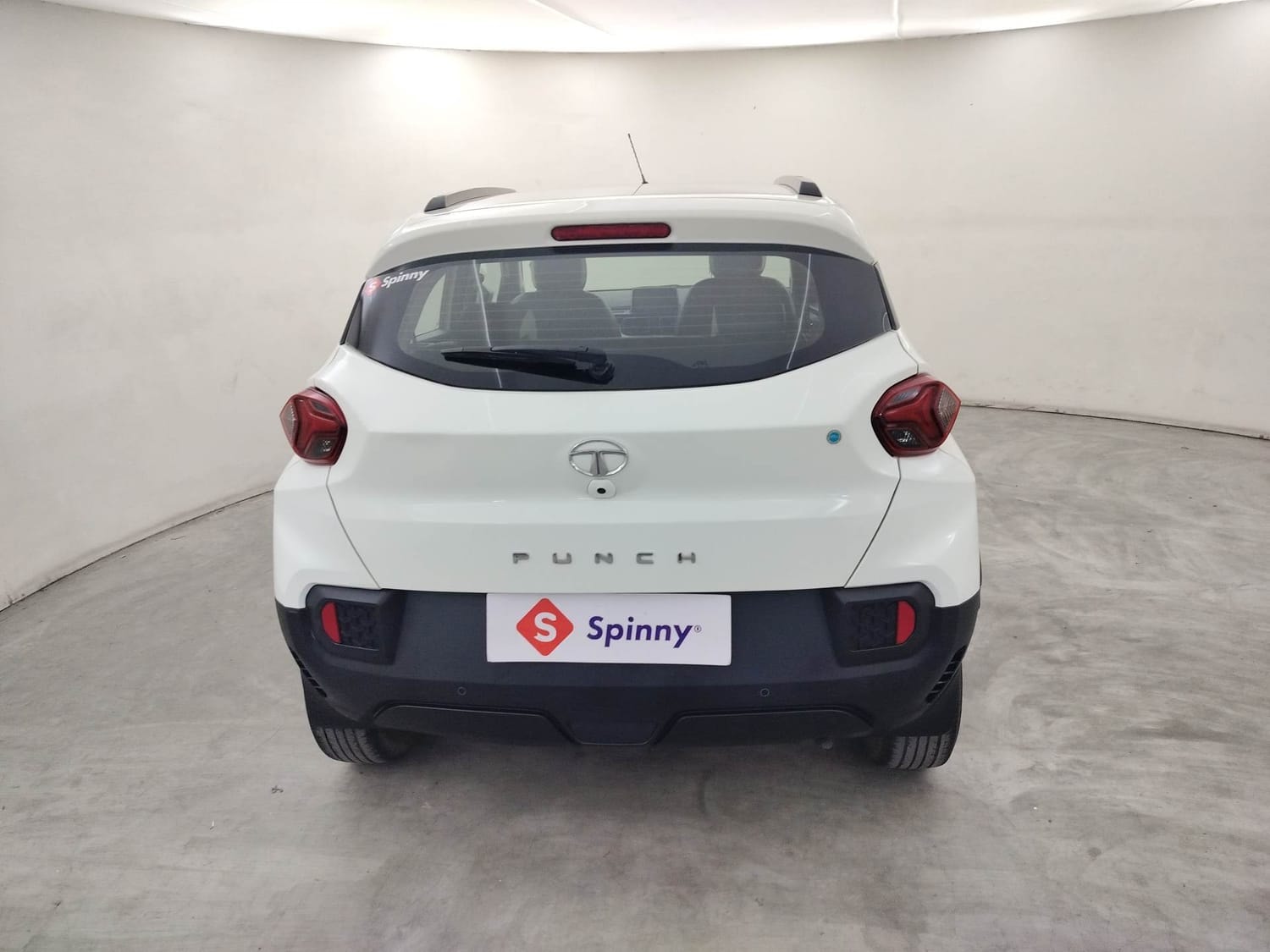 Punch image 4 Punch image 4