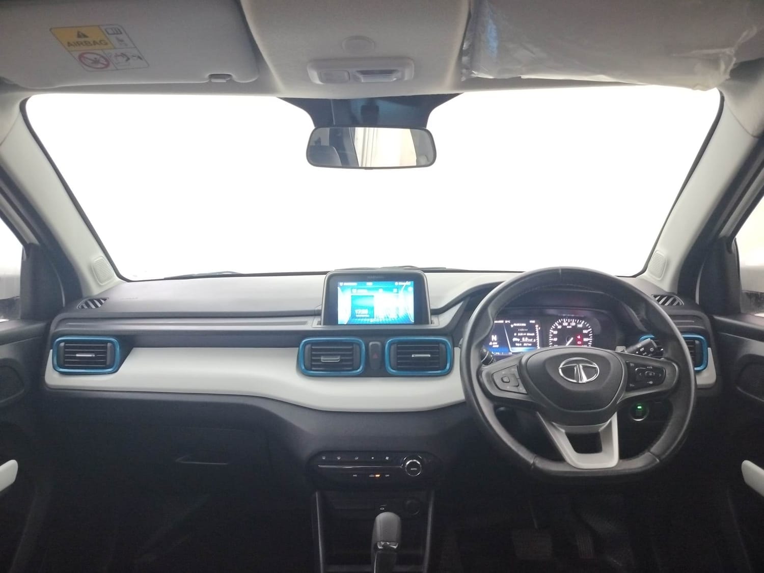 Punch image 12 Punch image 12