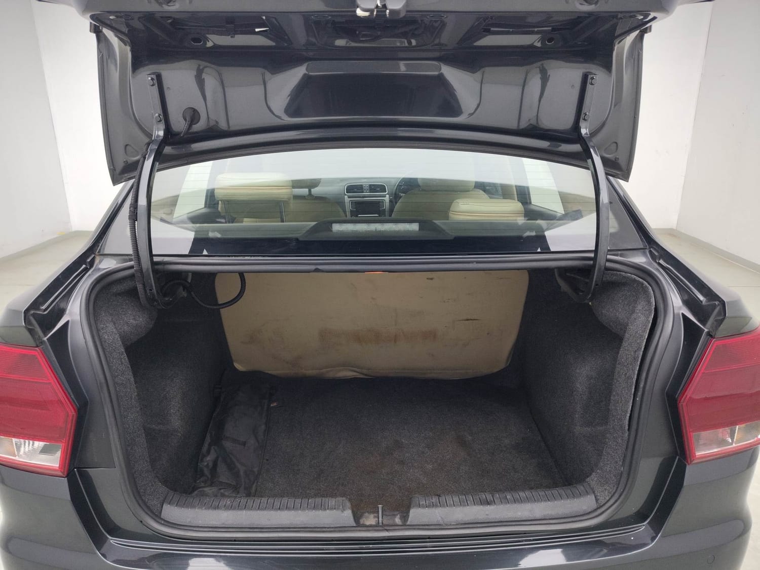 Used 2016 Volkswagen Ameo Used 2016 Volkswagen Ameo