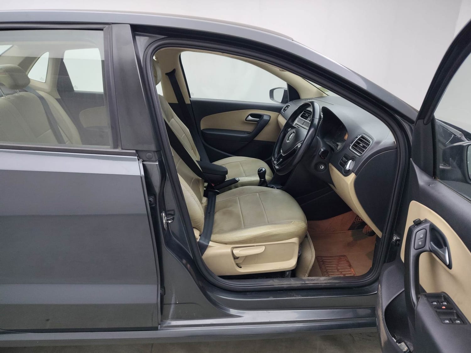 Used 2016 Volkswagen Ameo Used 2016 Volkswagen Ameo