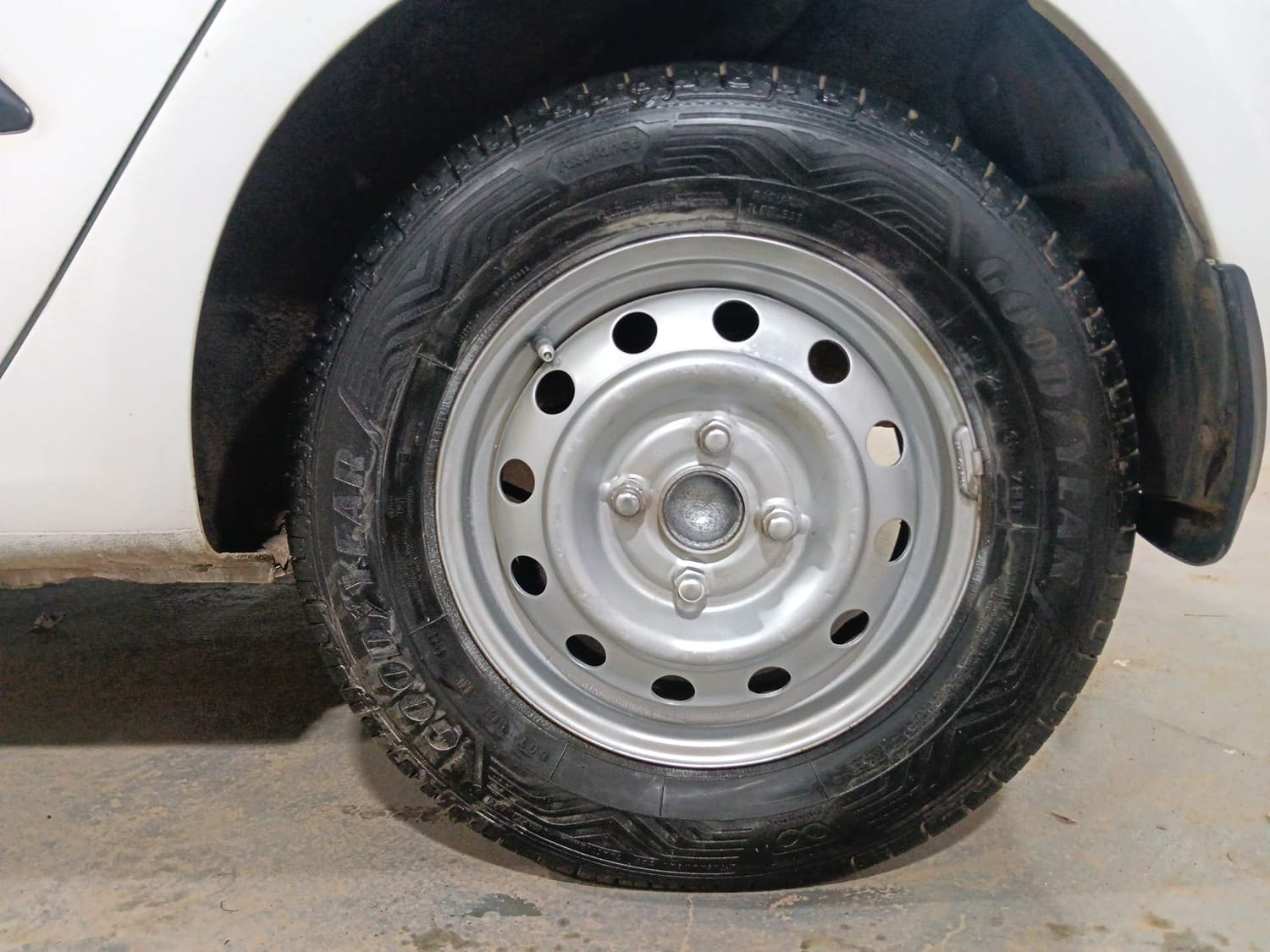 i10 image 35 i10 image 35