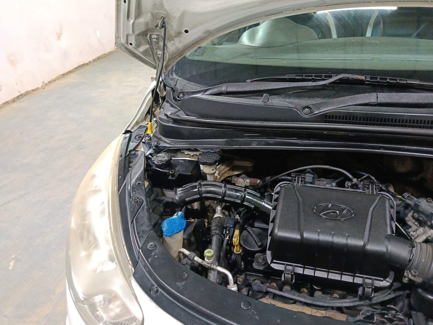 i10 image 31 i10 image 31