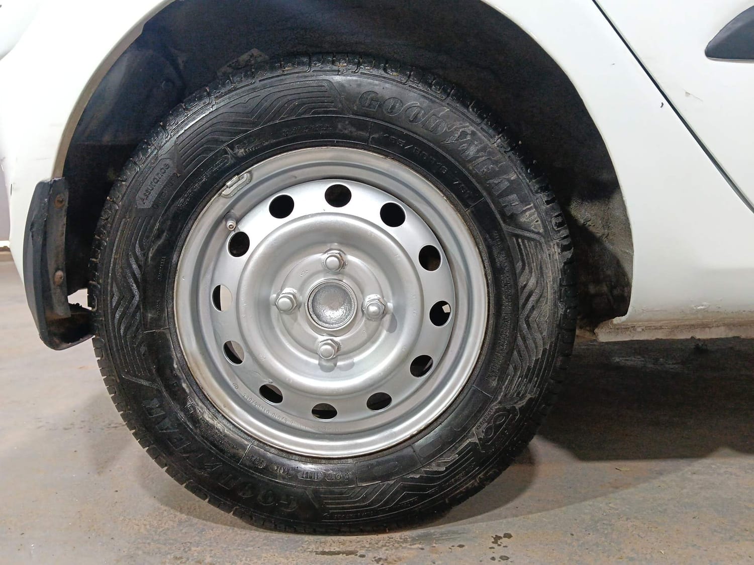 i10 image 33 i10 image 33