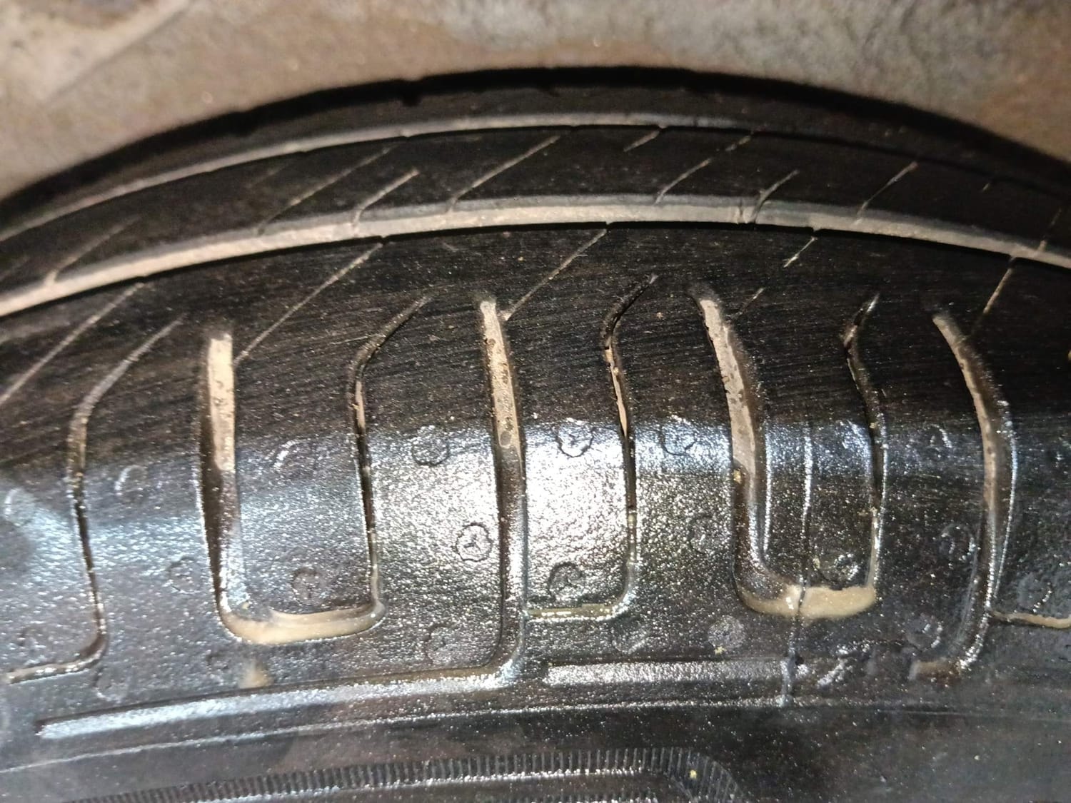 i10 image 37 i10 image 37