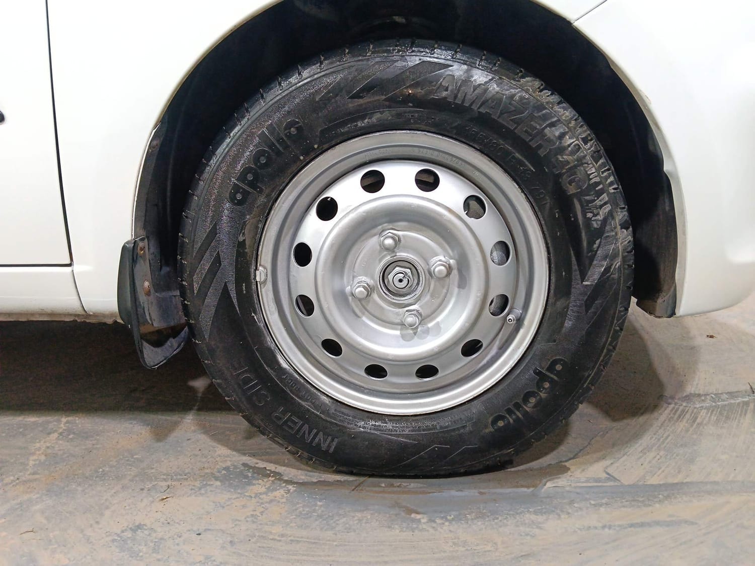 i10 image 32 i10 image 32