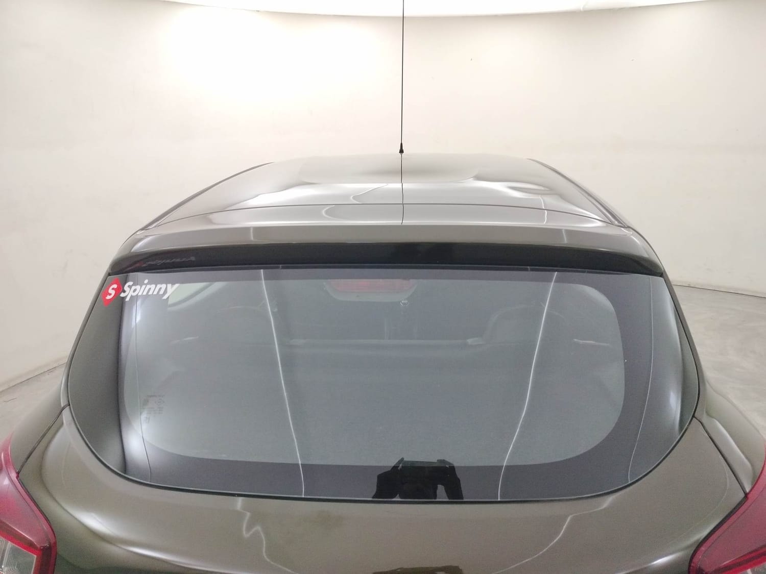 Kwid image 10 Kwid image 10