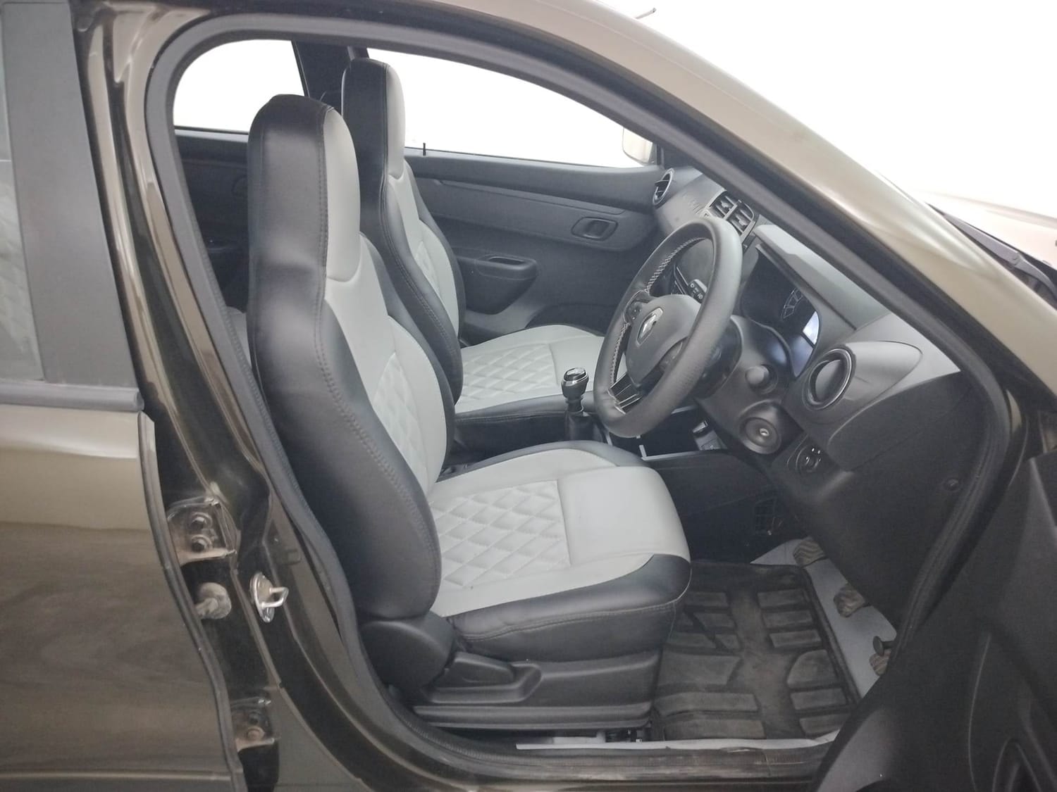 Kwid image 17 Kwid image 17