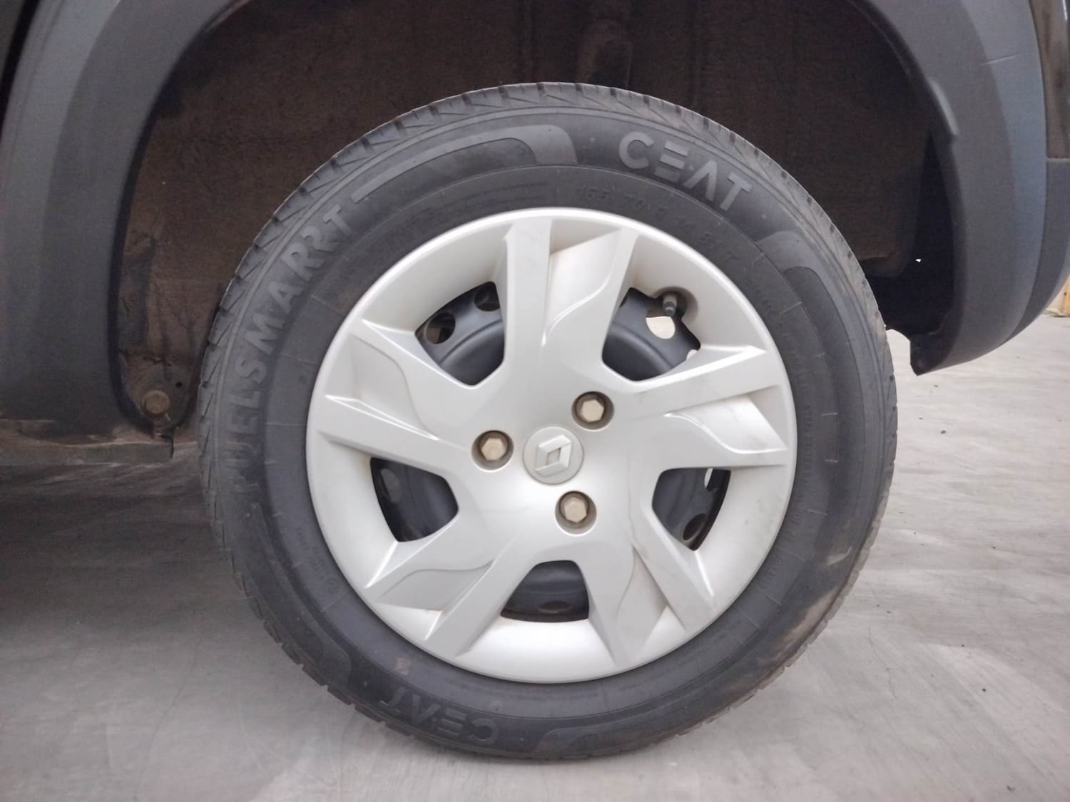 Kwid image 35 Kwid image 35