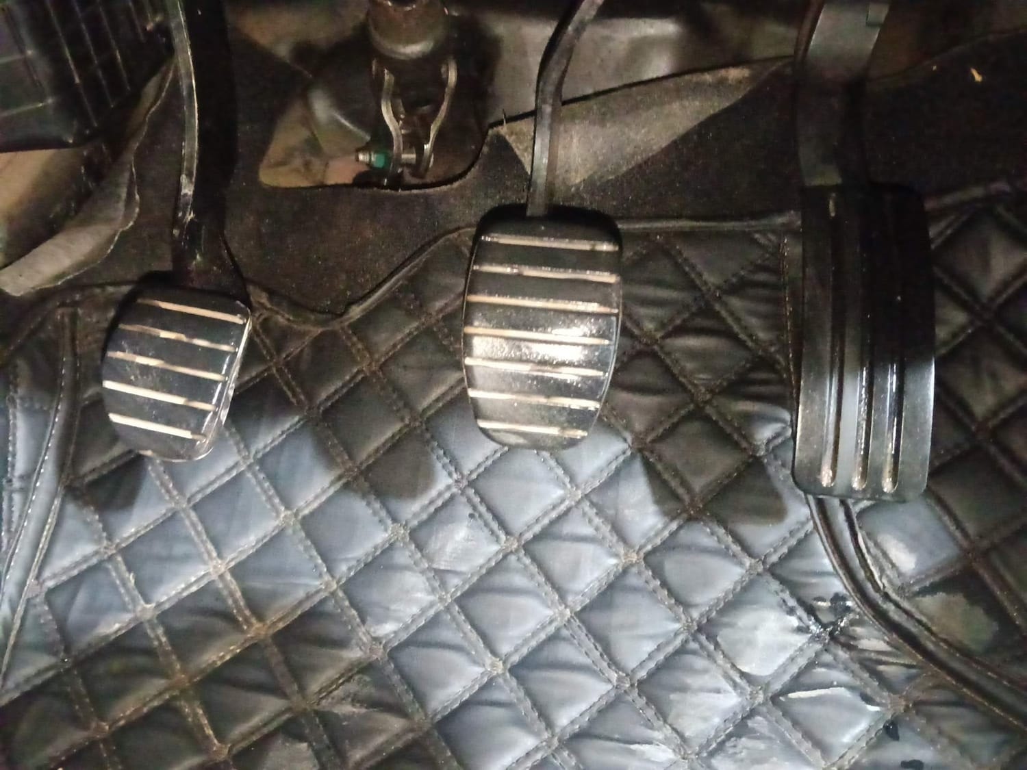 Duster image 26 Duster image 26