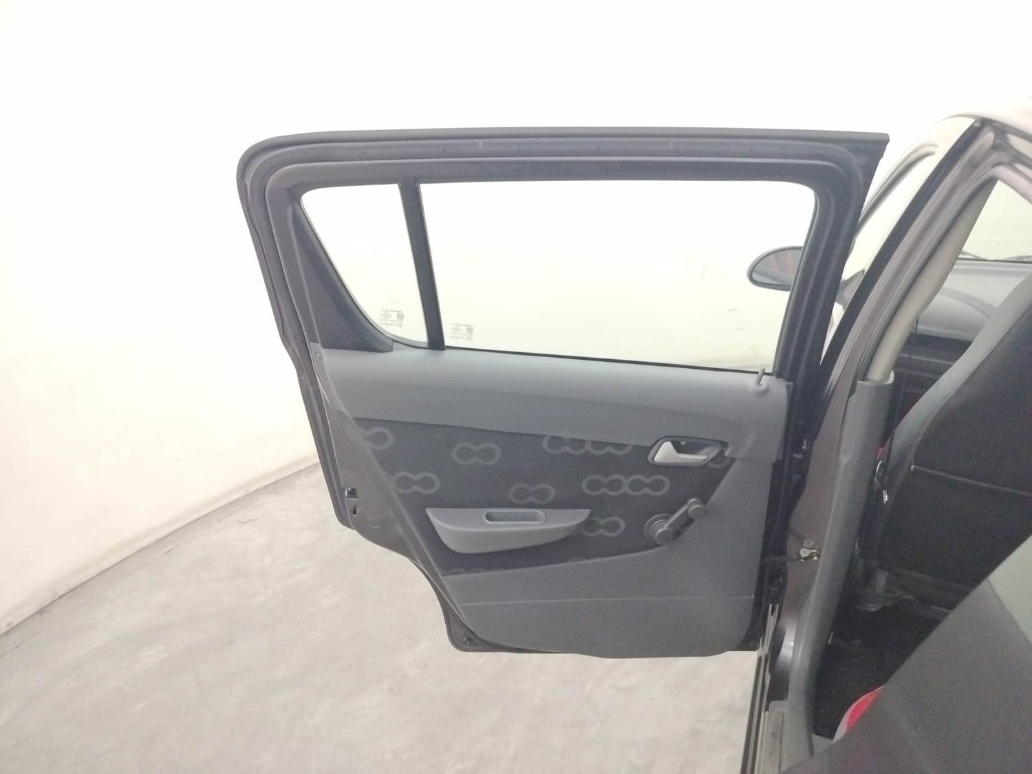 Alto 800 image 22 Alto 800 image 22