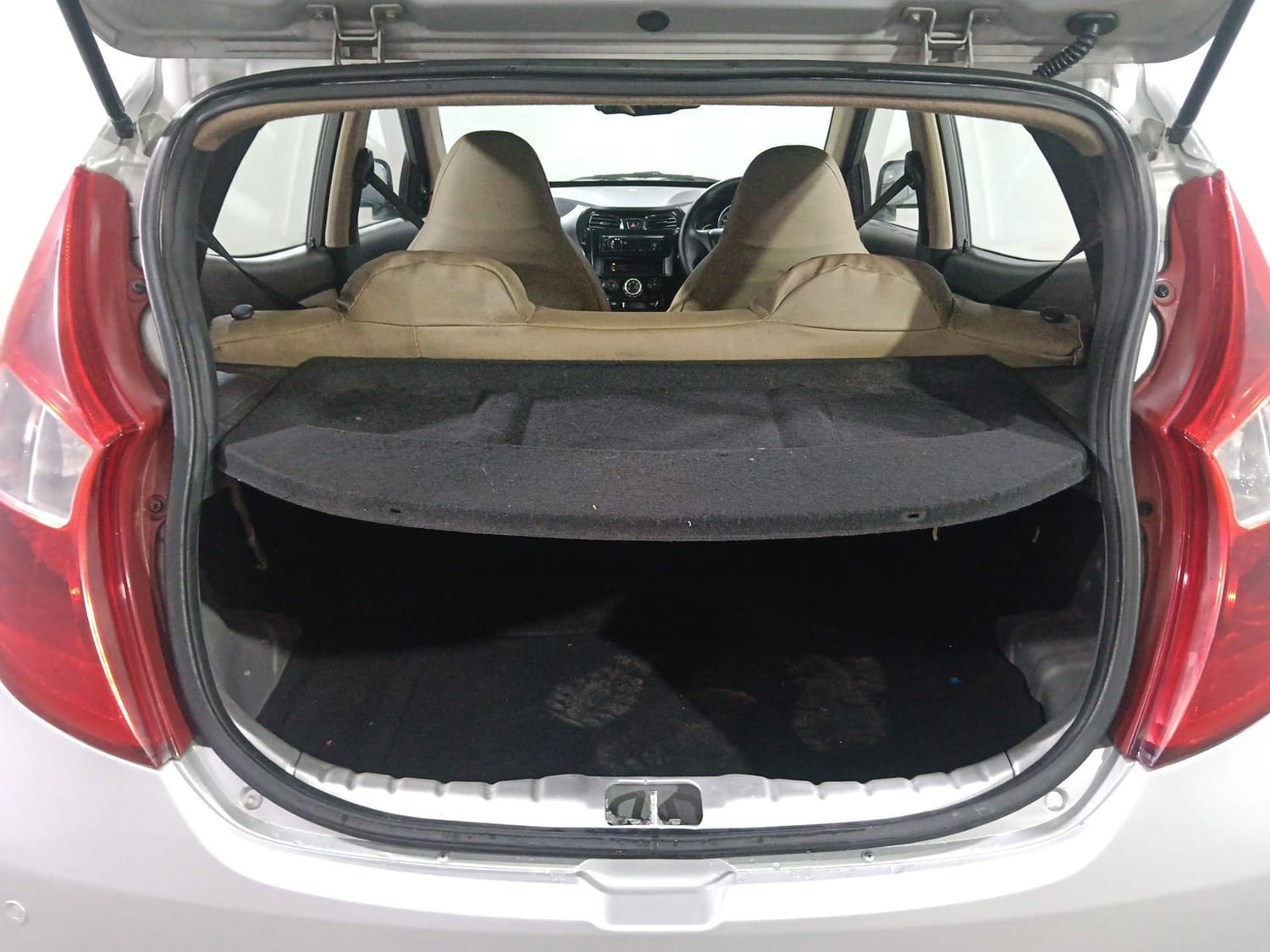 Used 2013 Hyundai EON Used 2013 Hyundai EON