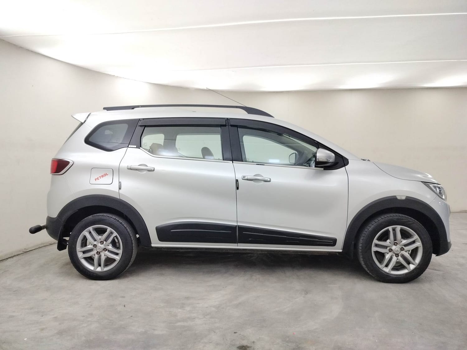 Triber image 6 Triber image 6