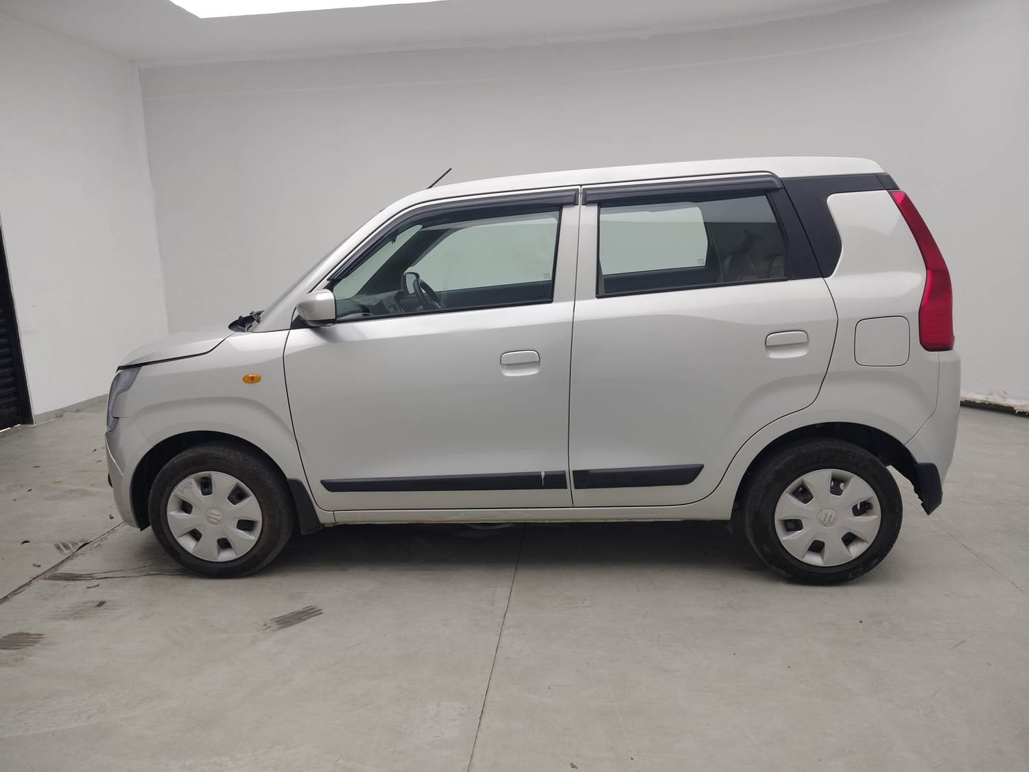 Wagon R image 2 Wagon R image 2