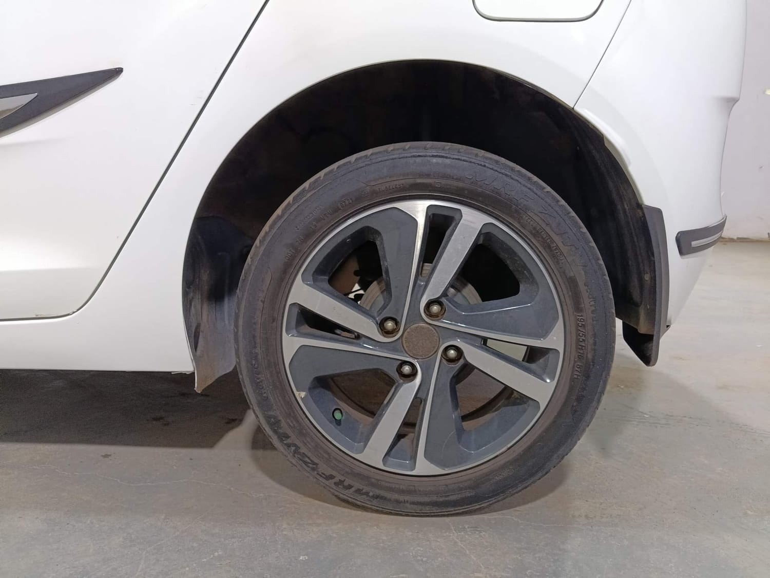 Used 2021 Tata Altroz Used 2021 Tata Altroz