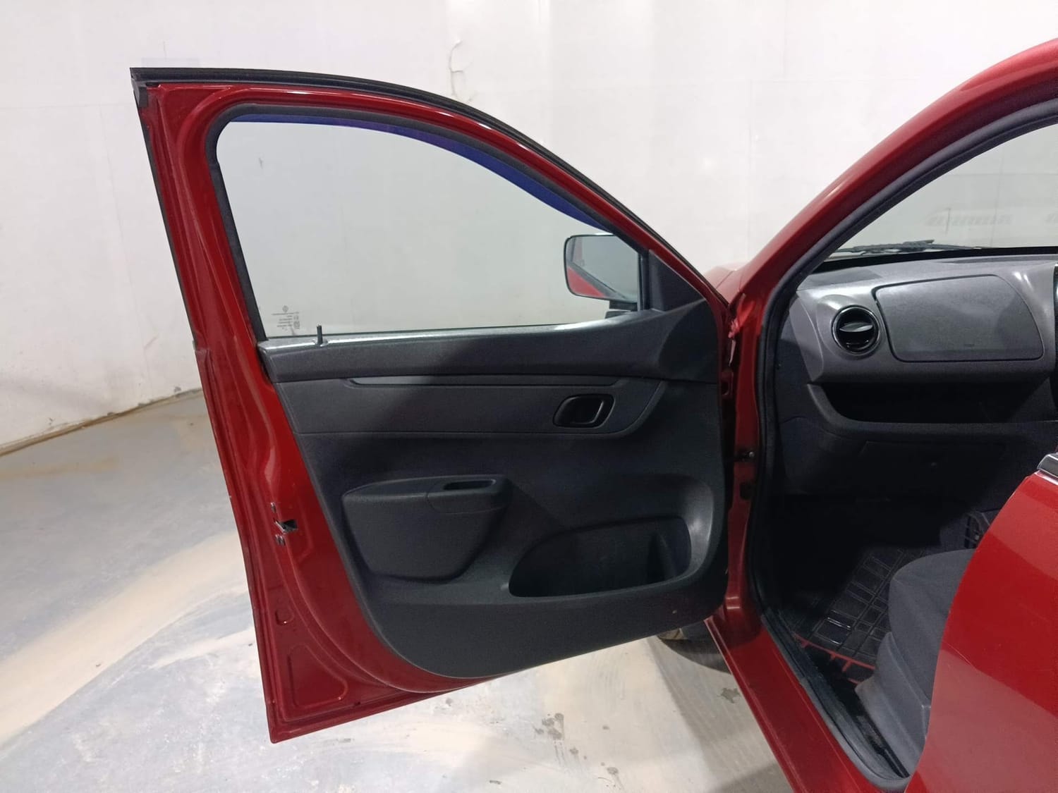 Used 2015 Renault Kwid Used 2015 Renault Kwid