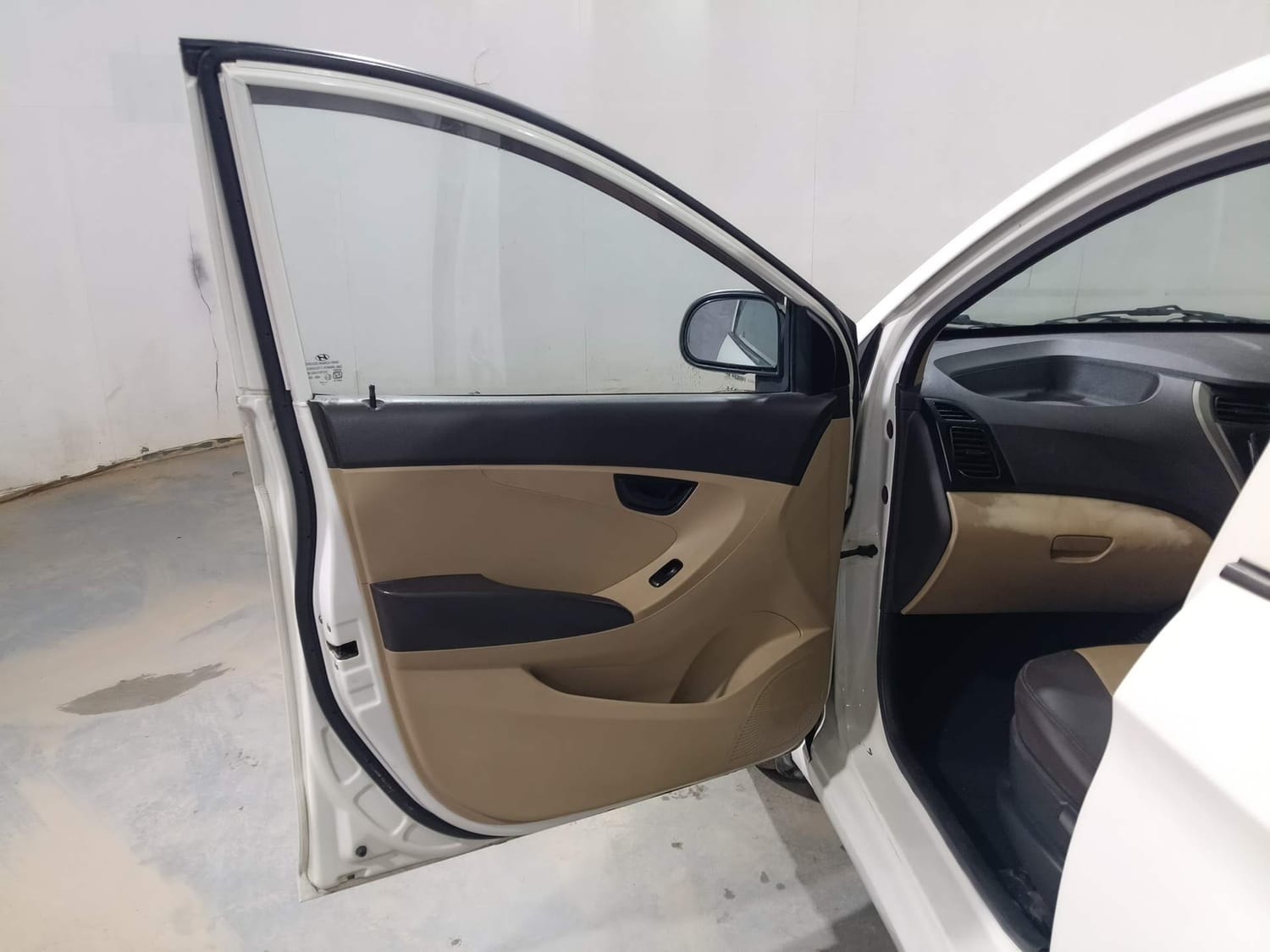 EON image 21 EON image 21