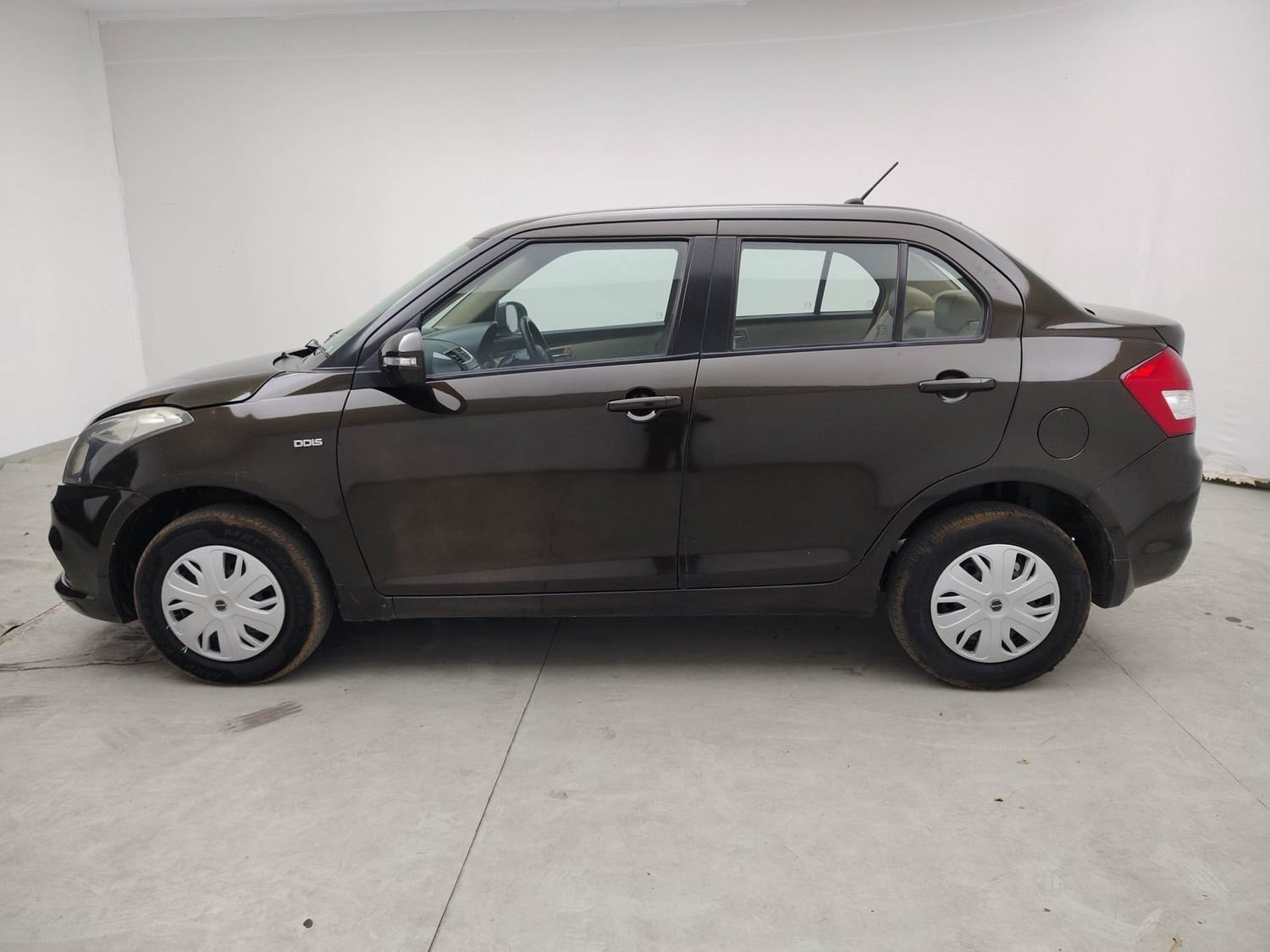 Swift DZire image 2 Swift DZire image 2