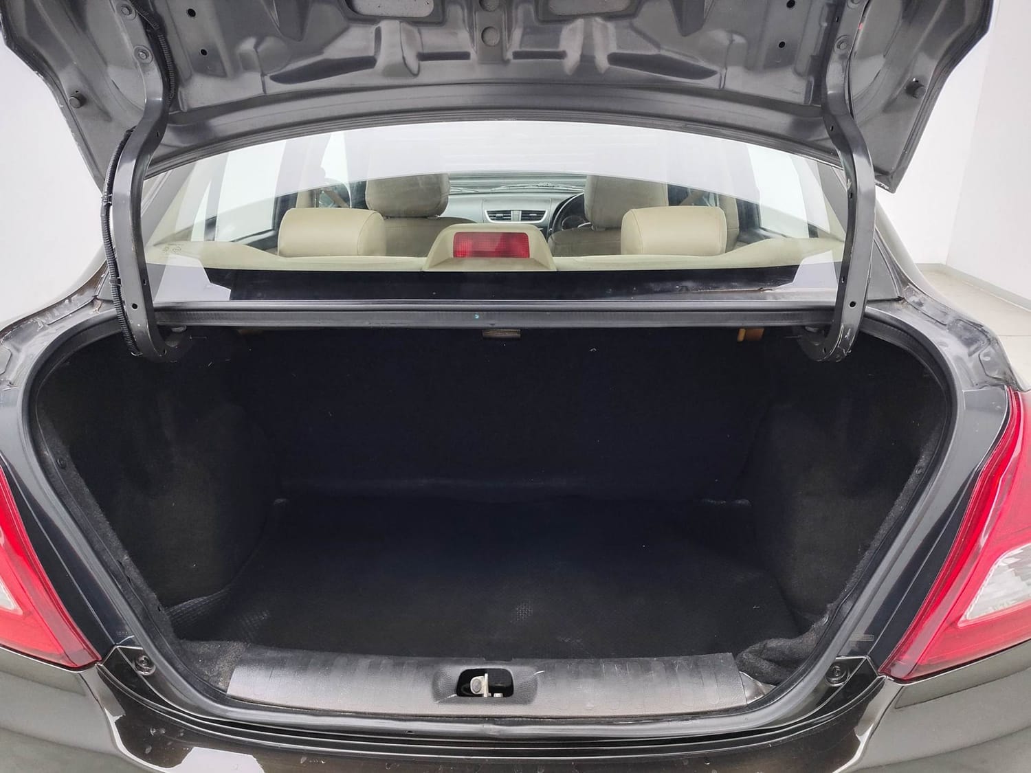 Swift DZire image 25 Swift DZire image 25