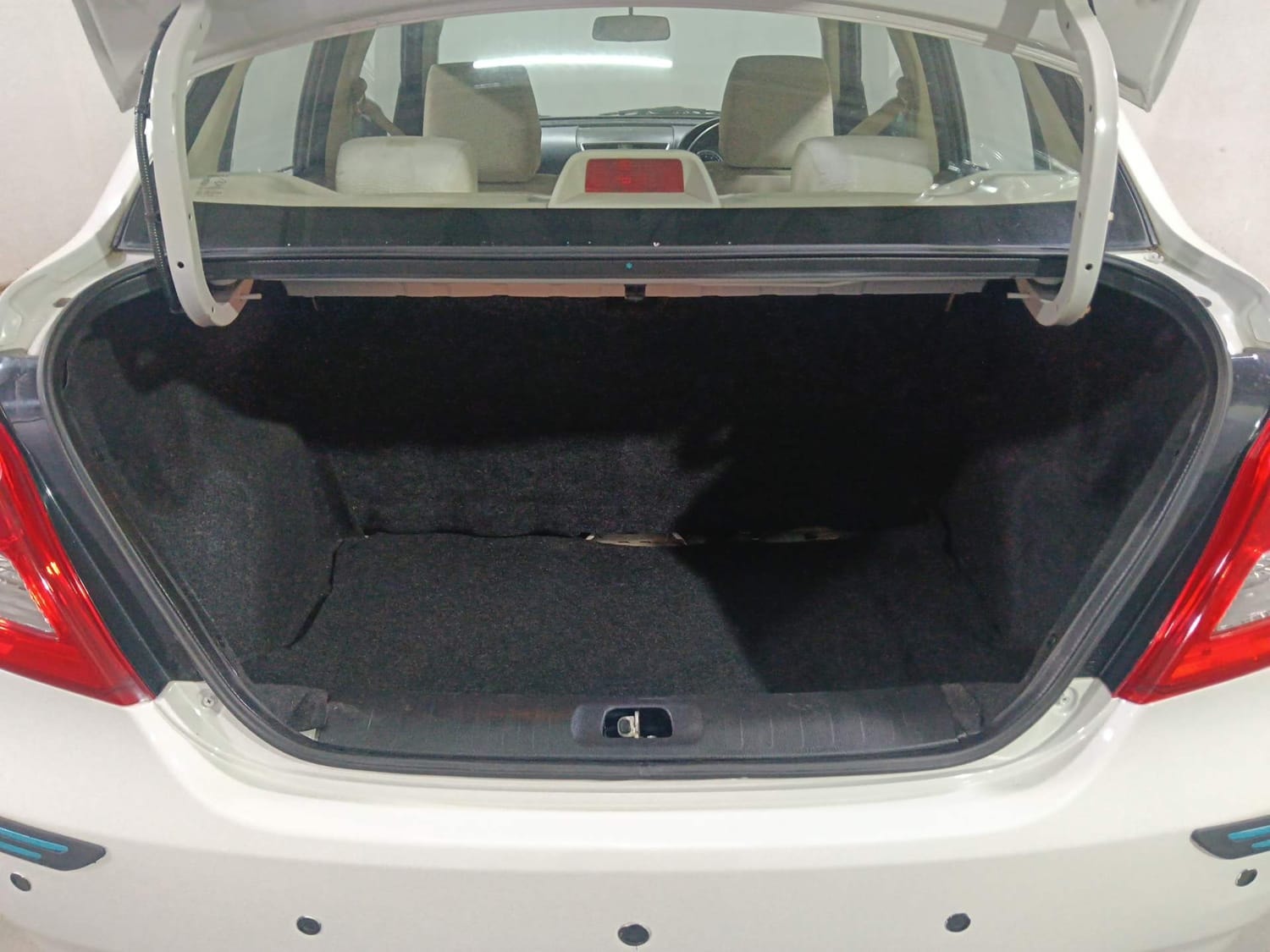 Swift DZire image 25 Swift DZire image 25