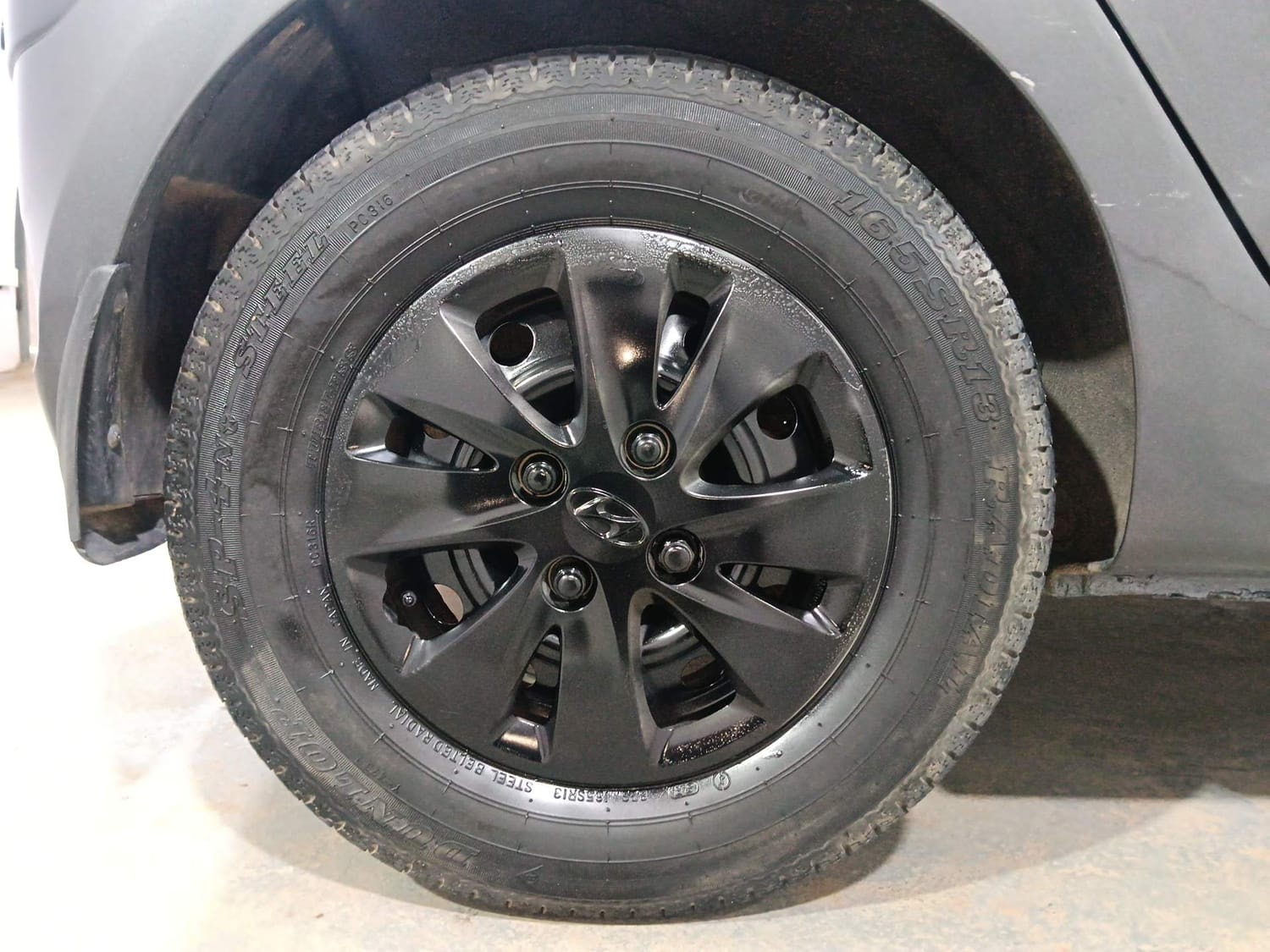 i10 image 33 i10 image 33