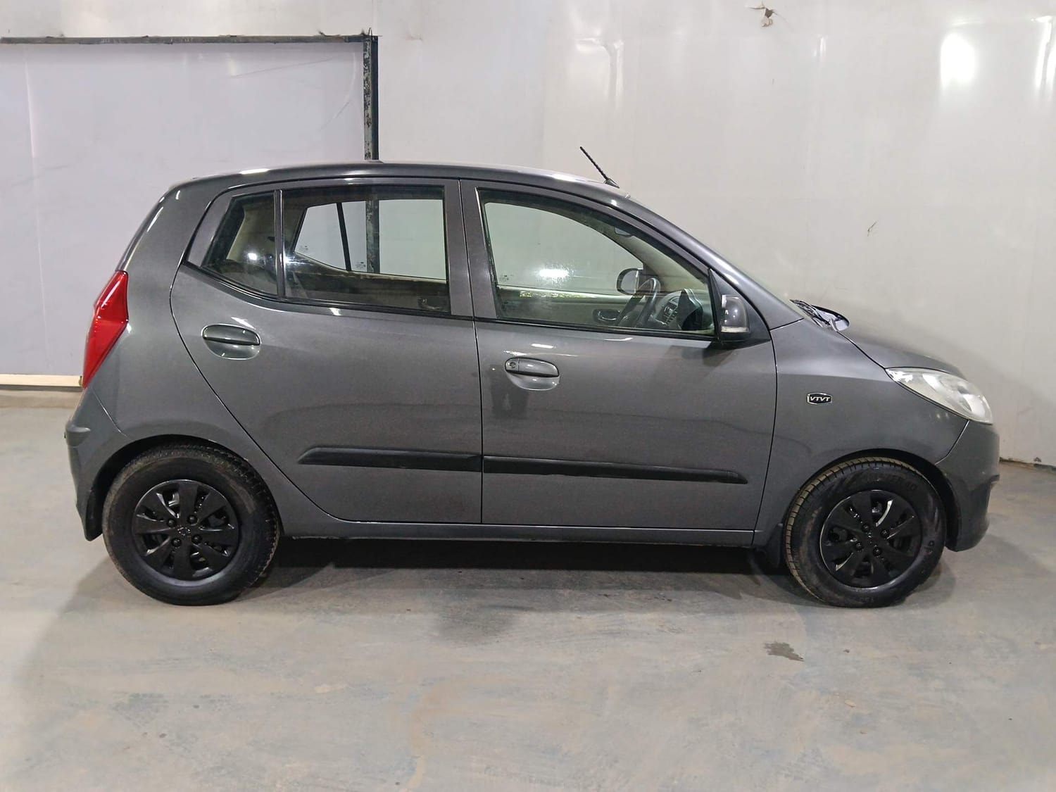 i10 image 6 i10 image 6