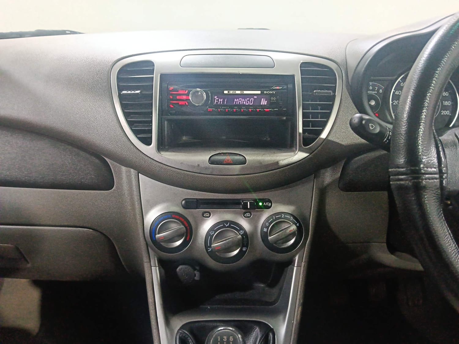 i10 image 13 i10 image 13