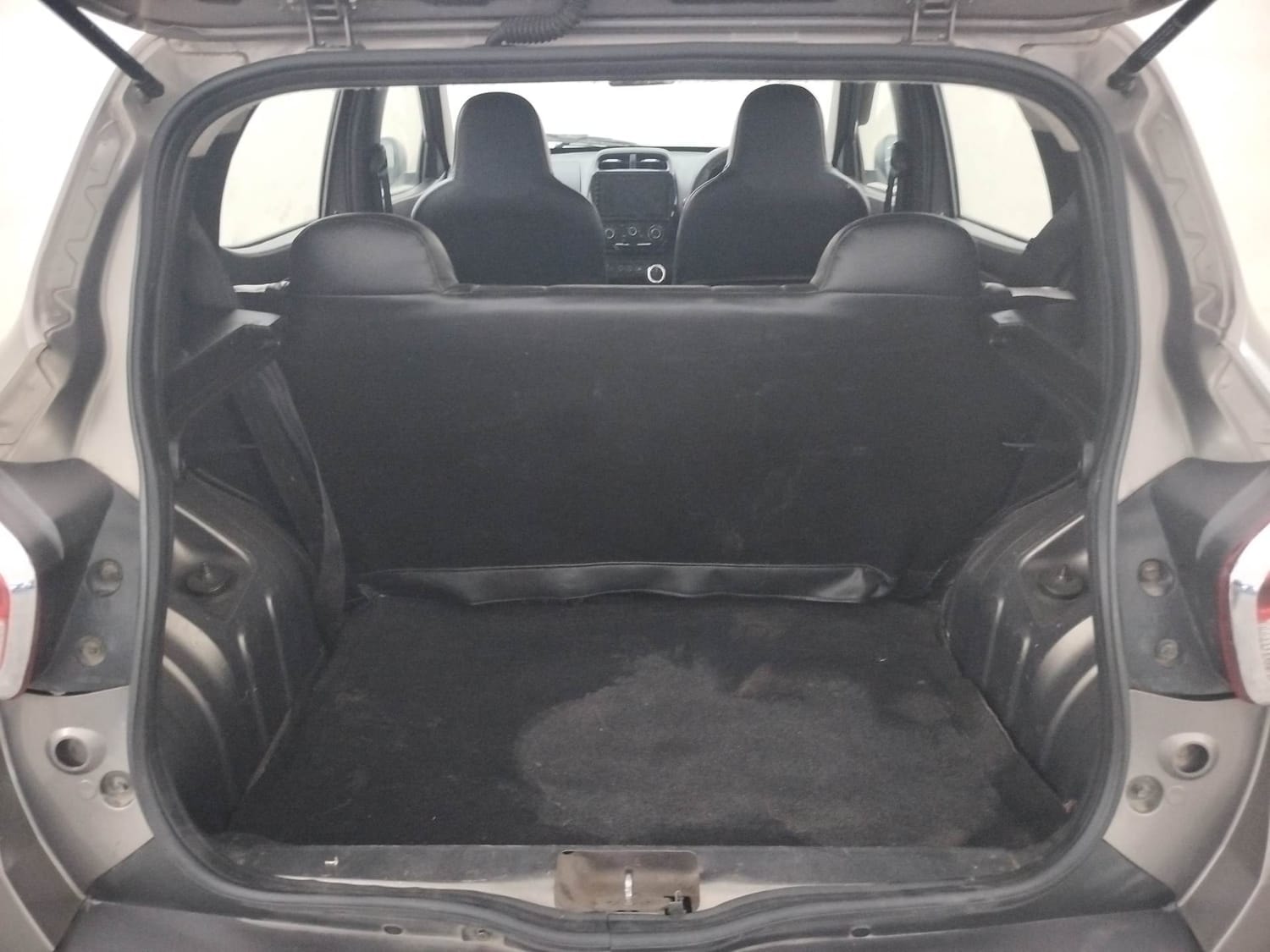 Kwid image 25 Kwid image 25