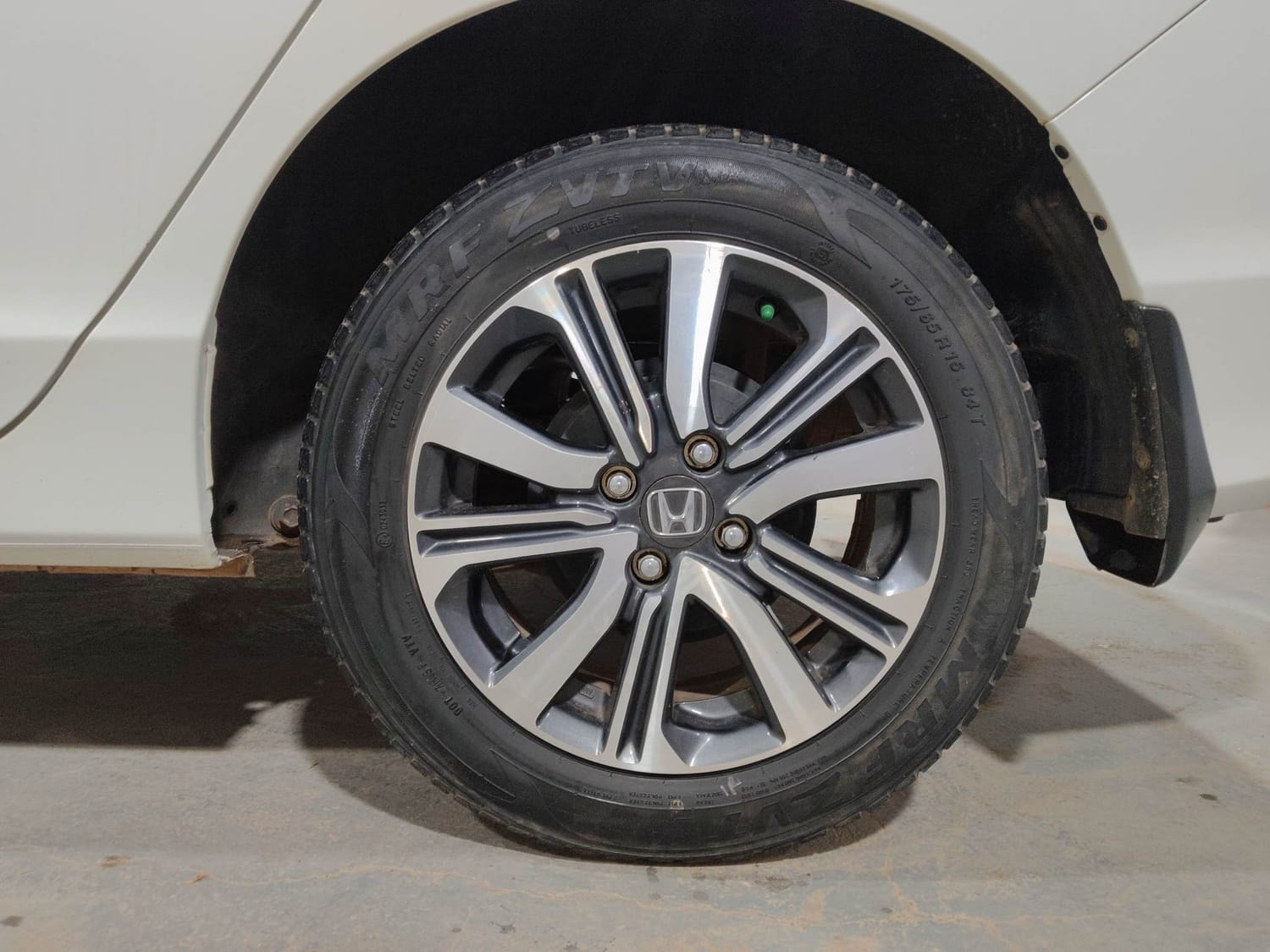 City image 35 City image 35