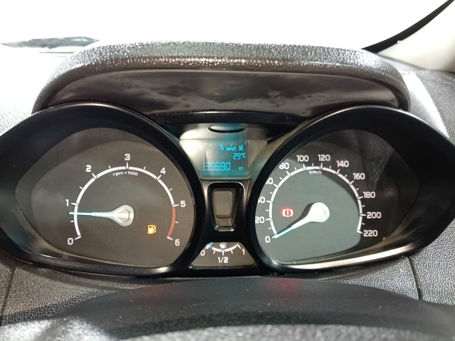 EcoSport image 15 EcoSport image 15