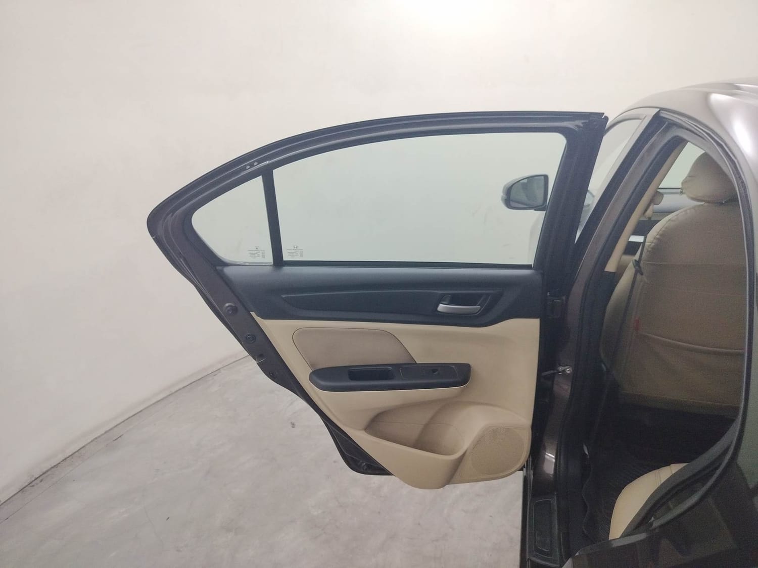 Used 2024 Honda Amaze Used 2024 Honda Amaze
