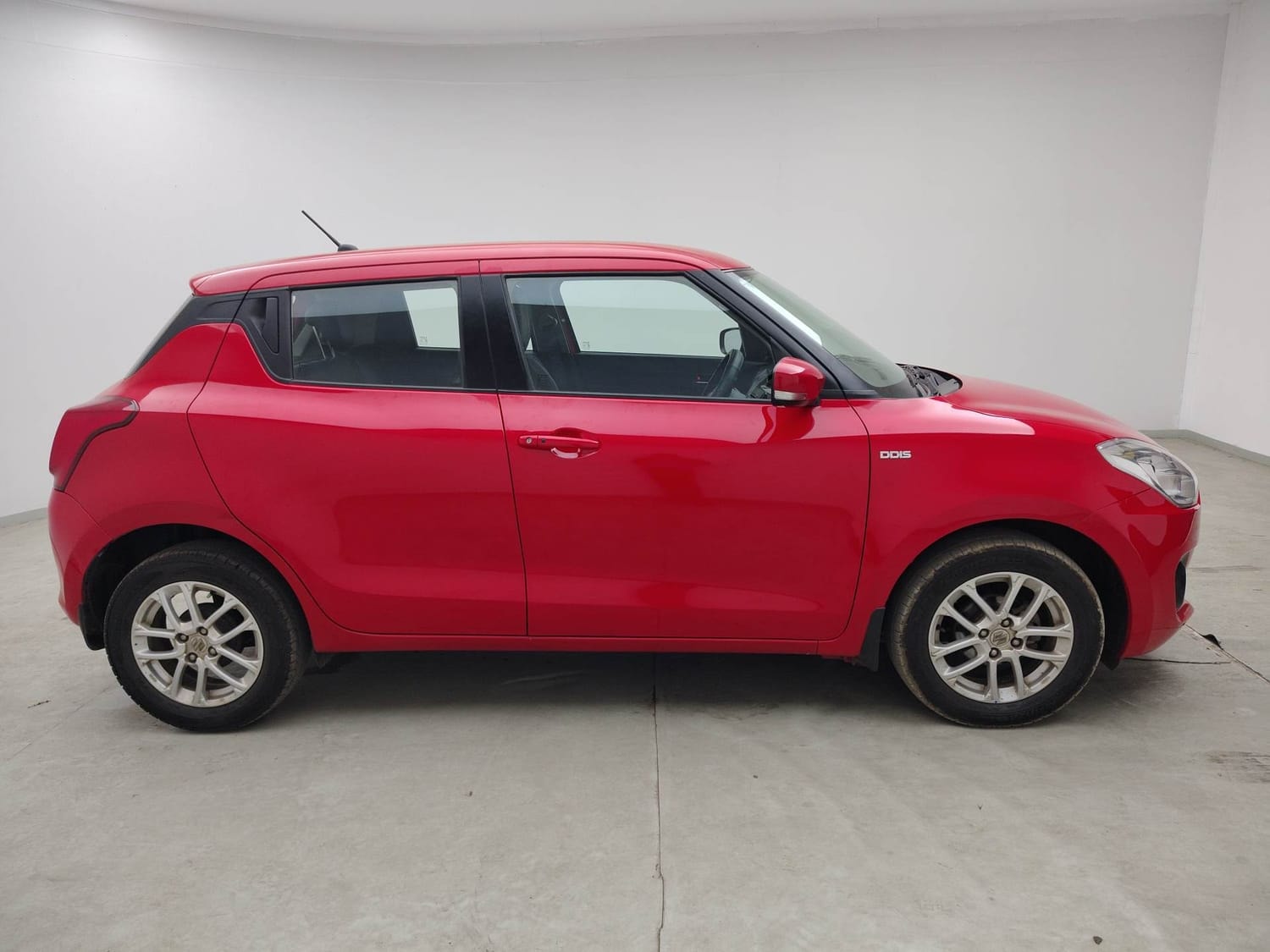 Swift image 6 Swift image 6