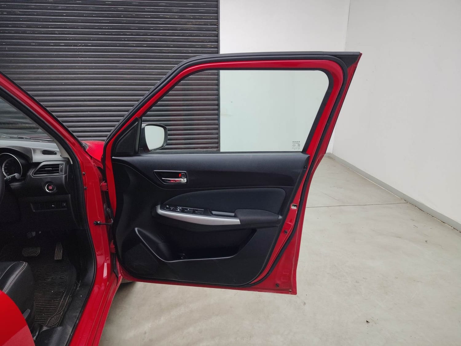 Swift image 19 Swift image 19