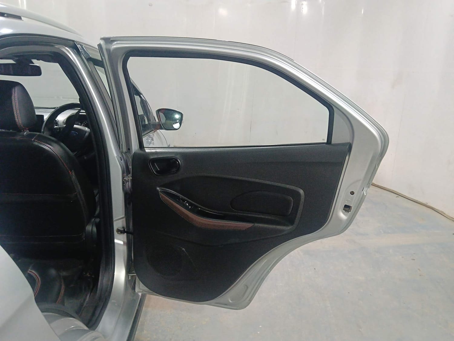 Freestyle image 20 Freestyle image 20