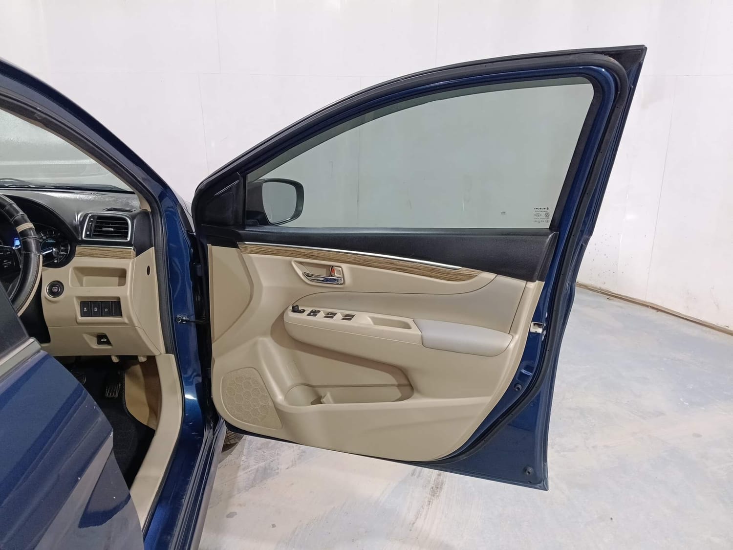 Ciaz image 19 Ciaz image 19