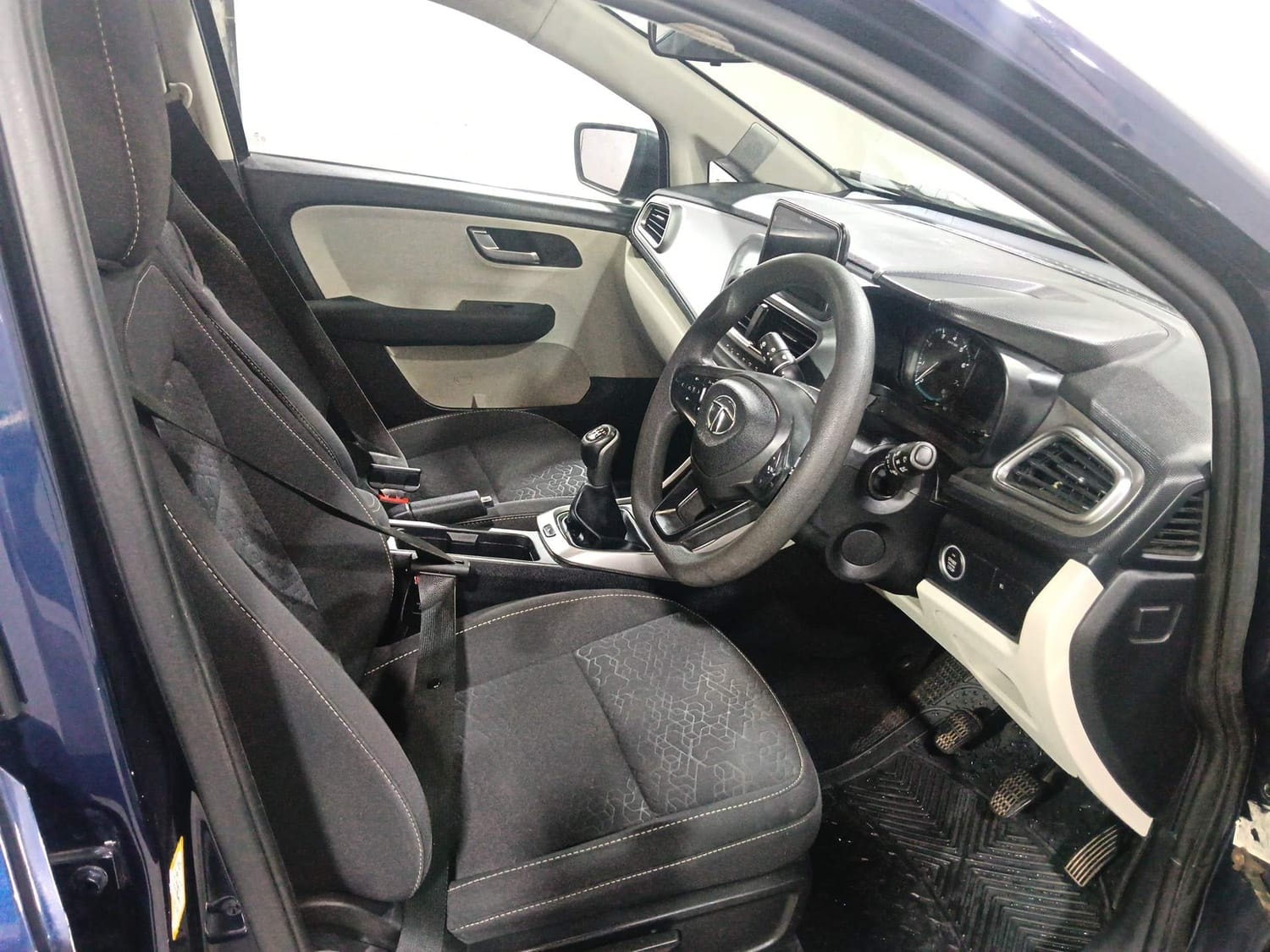 Altroz image 17 Altroz image 17