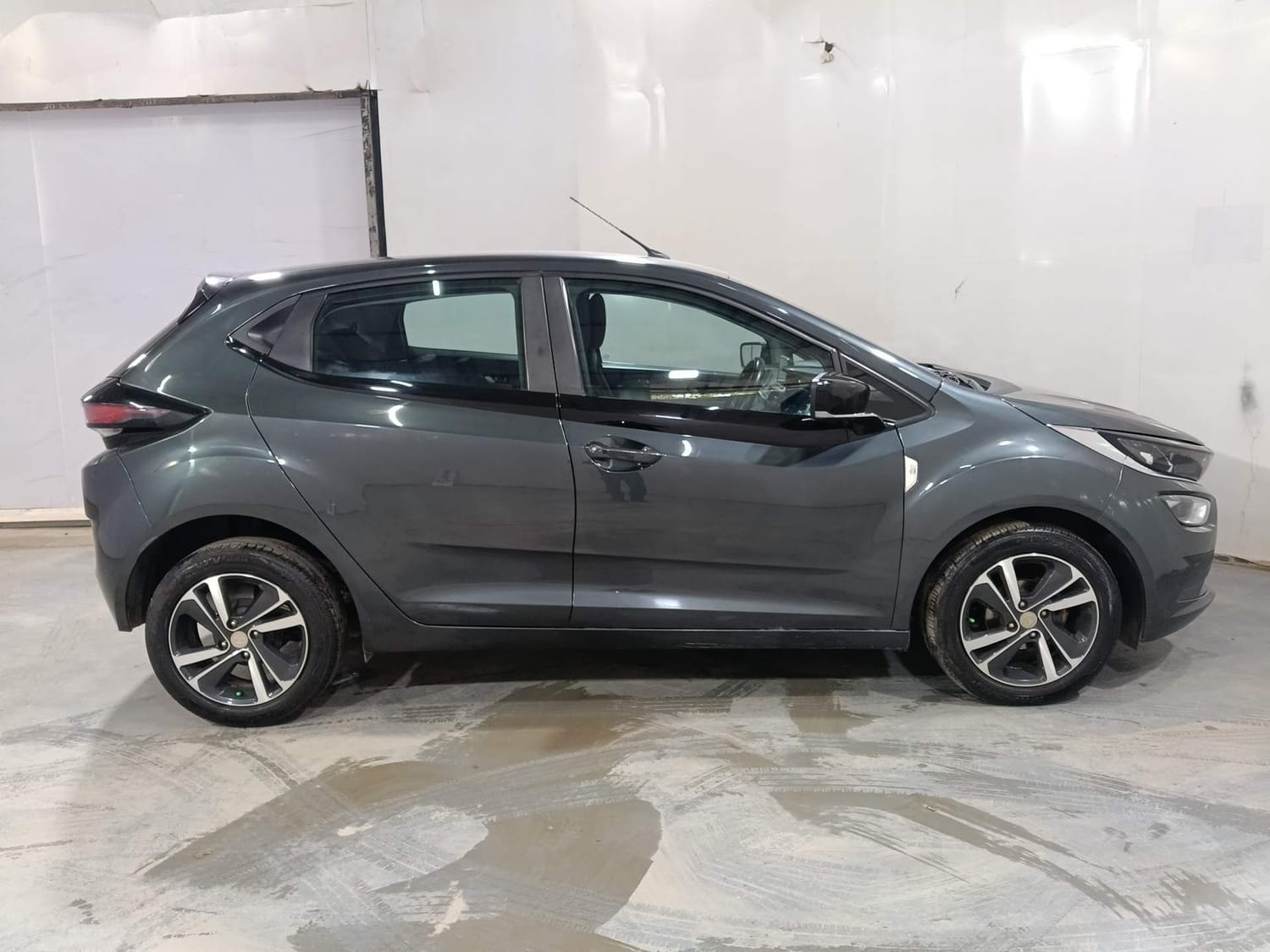 Altroz image 6 Altroz image 6