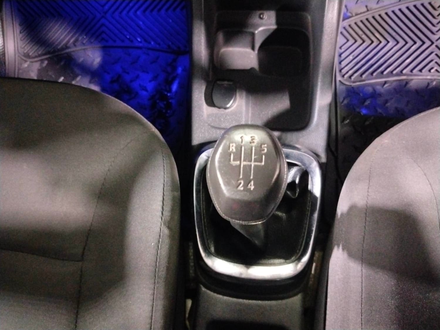 Kwid image 16 Kwid image 16