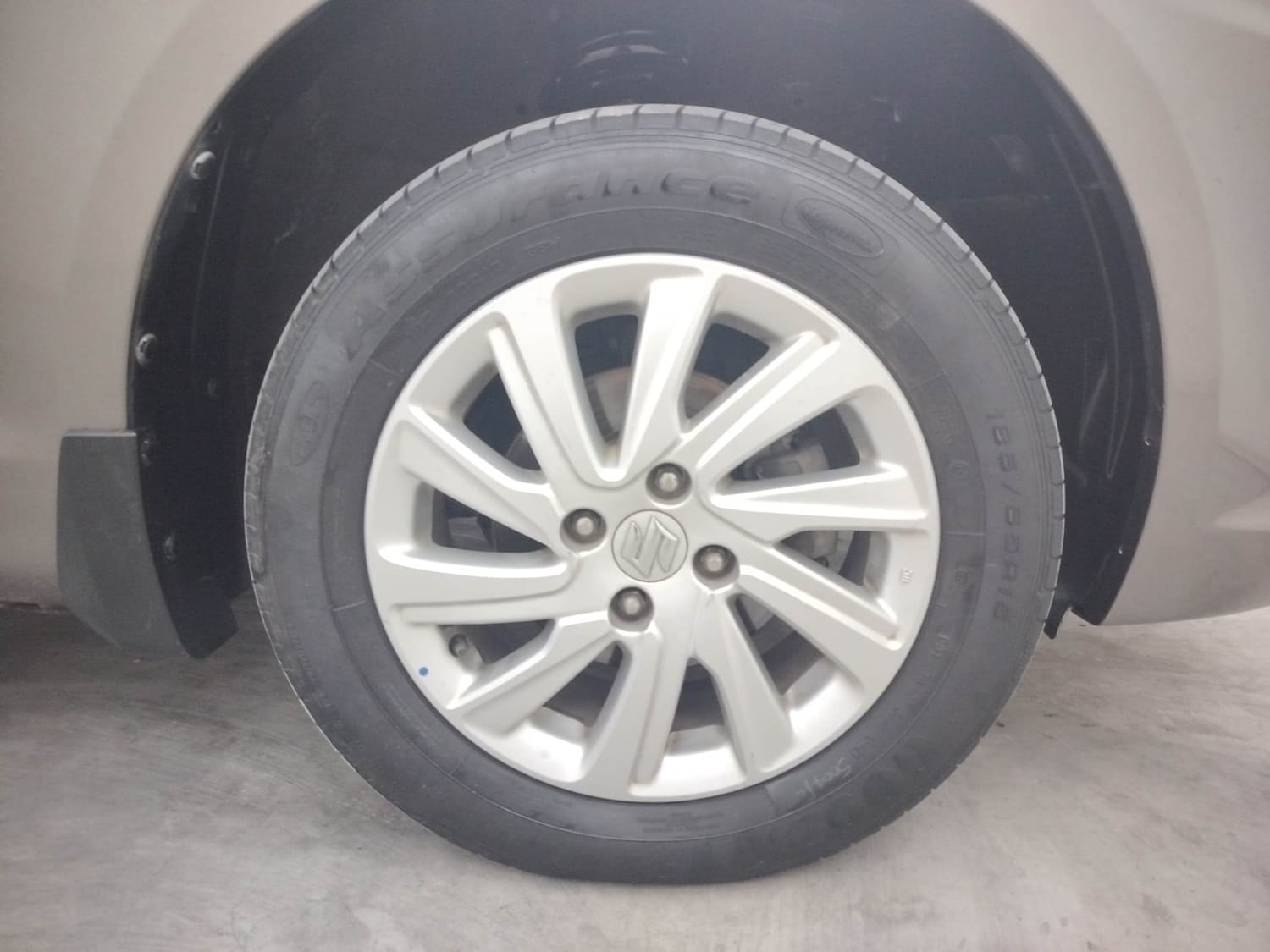 Swift DZire image 32 Swift DZire image 32