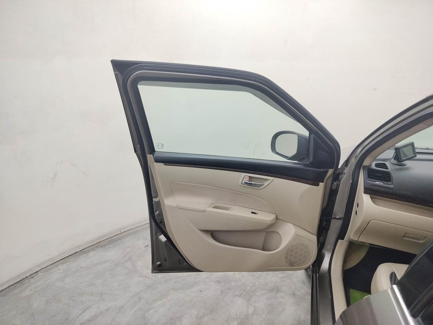 Swift DZire image 21 Swift DZire image 21