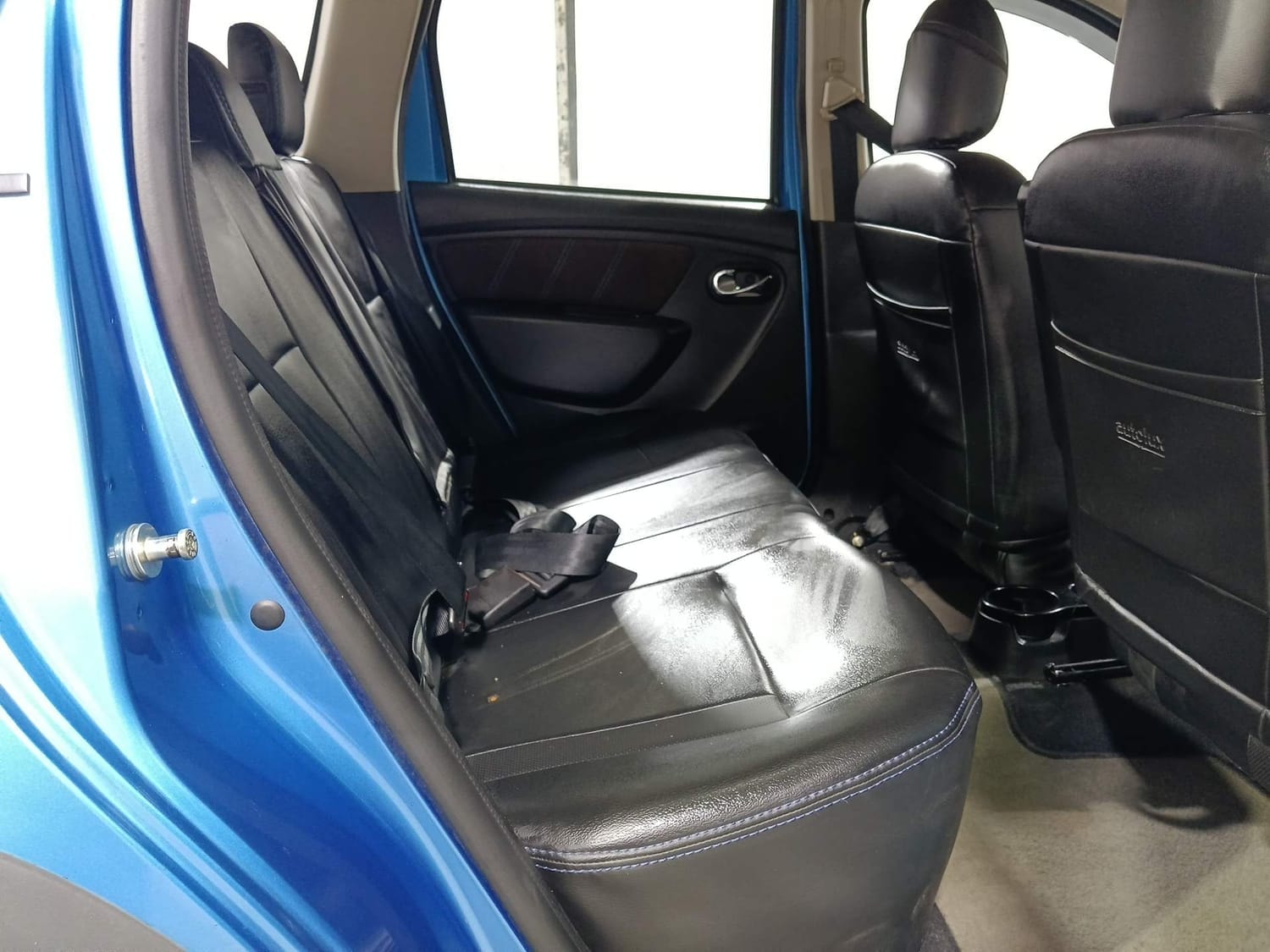 Duster image 18 Duster image 18