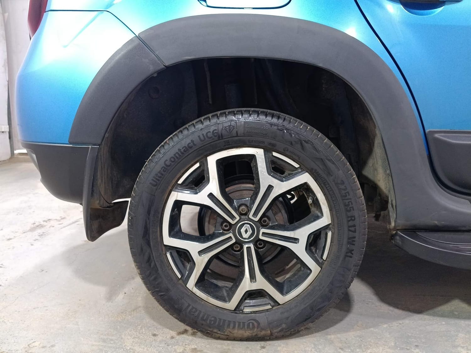 Duster image 33 Duster image 33