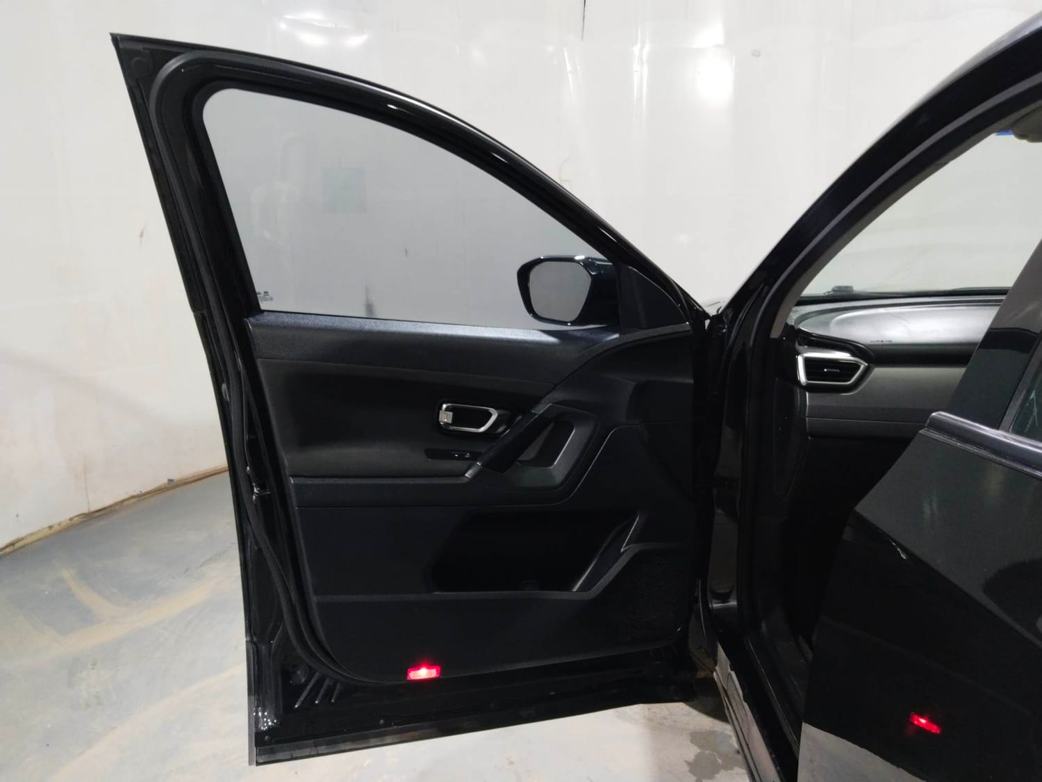 Harrier image 21 Harrier image 21