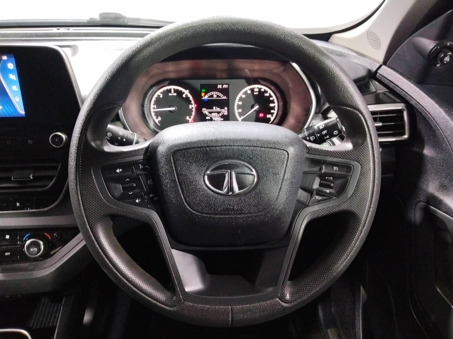 Harrier image 14 Harrier image 14