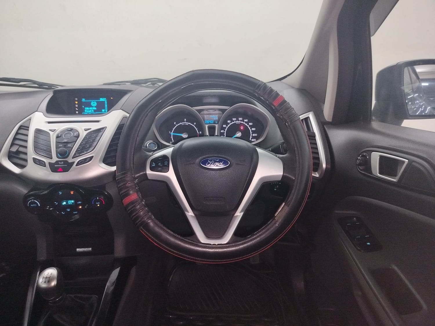 EcoSport image 14 EcoSport image 14