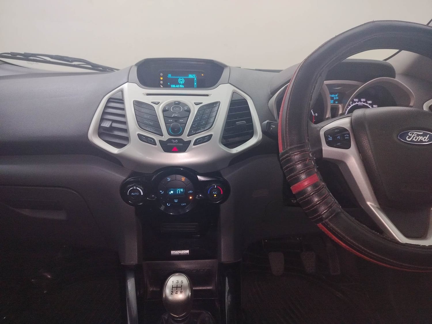 EcoSport image 13 EcoSport image 13