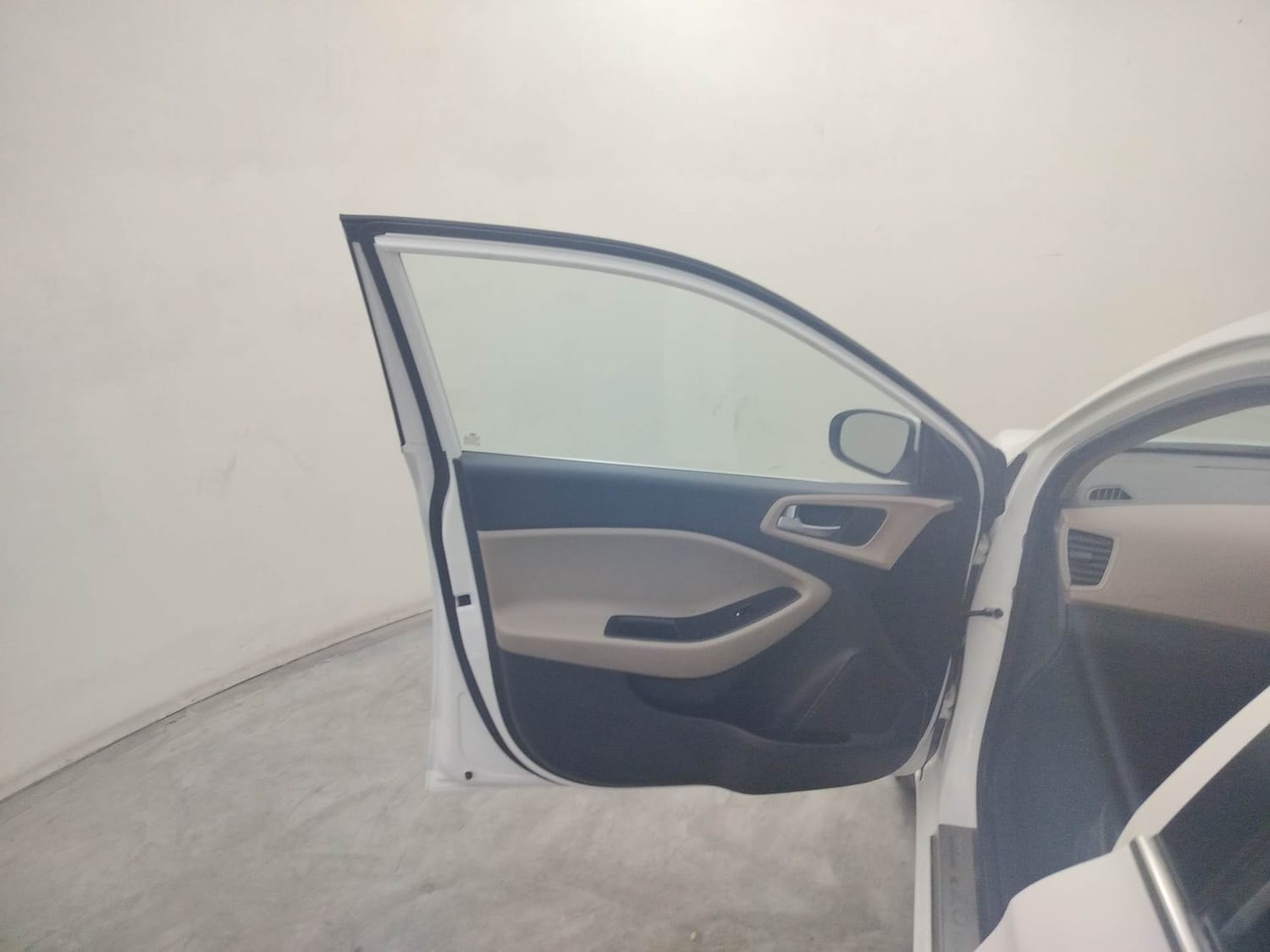 Elite i20 image 21 Elite i20 image 21