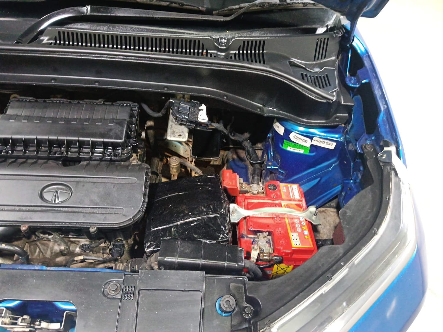 Punch image 28 Punch image 28