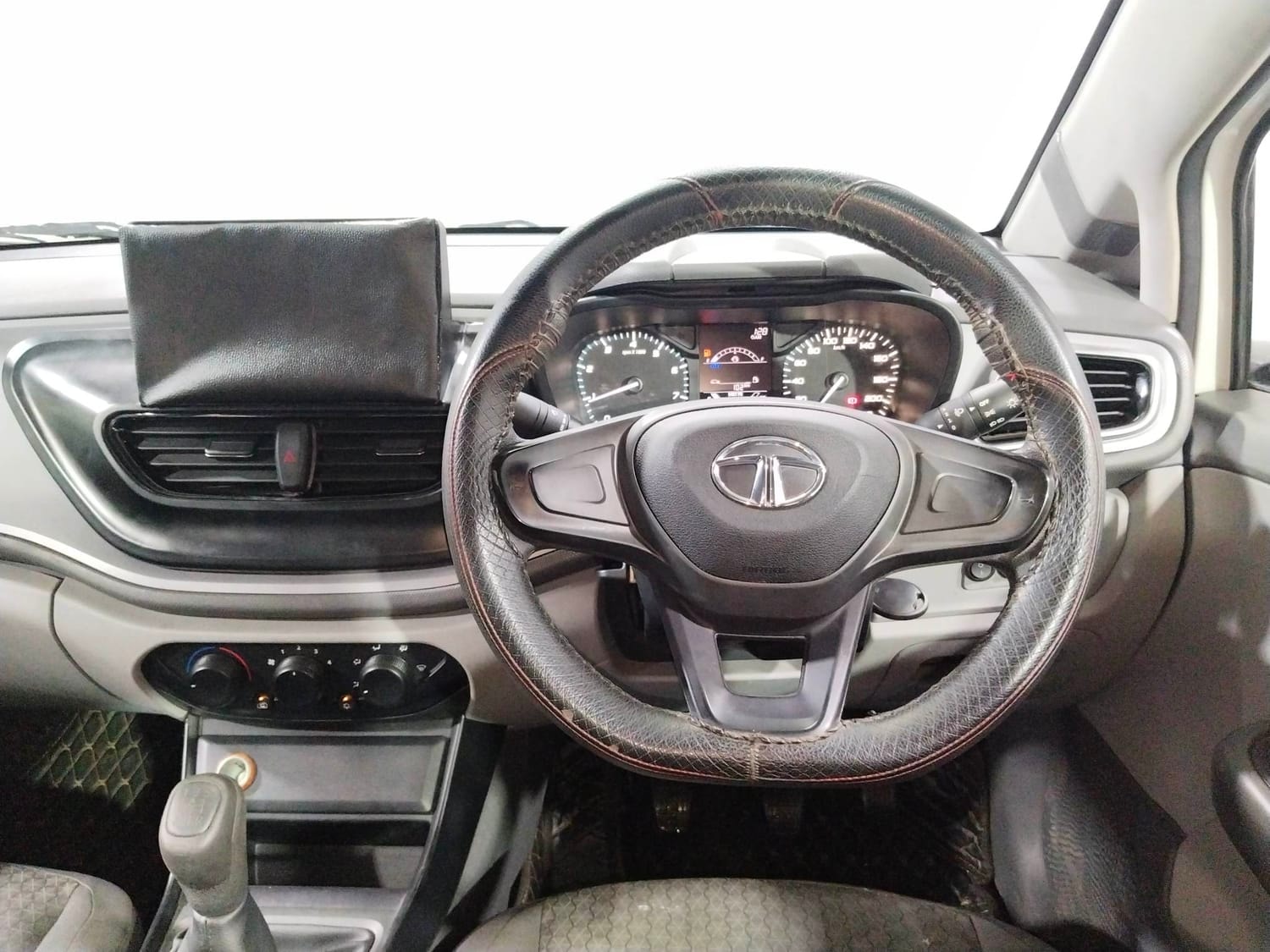 Altroz image 14 Altroz image 14