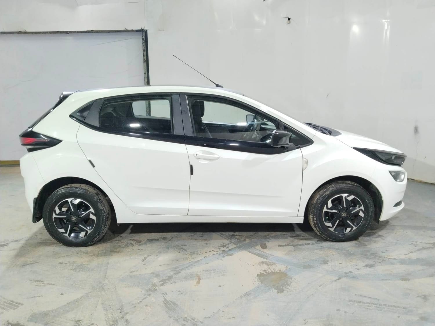 Altroz image 6 Altroz image 6