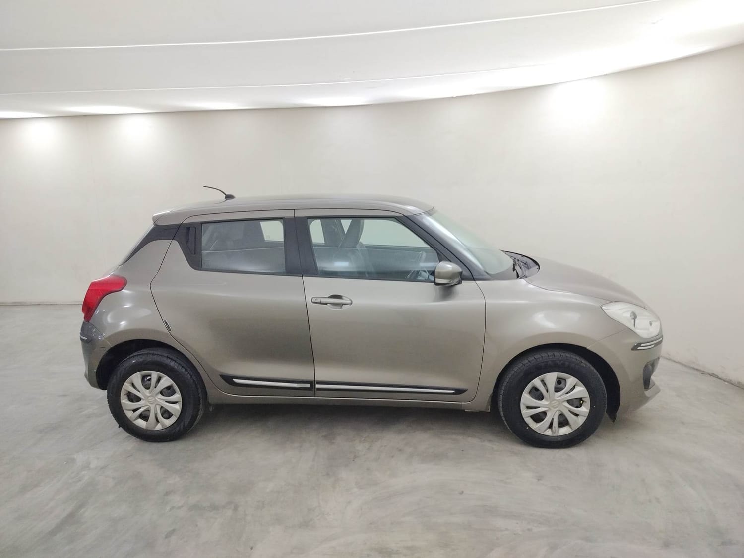 Used 2023 Maruti Suzuki Swift Used 2023 Maruti Suzuki Swift